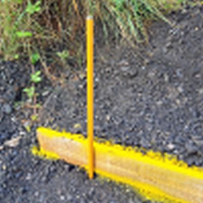 Insulated Road Pin with Metal Tip 16 x 600mm