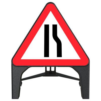 Road Narrows Right Q-Sign 750mm