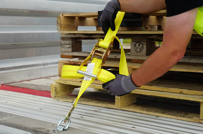 Lifting, Ratchet Straps & Nets