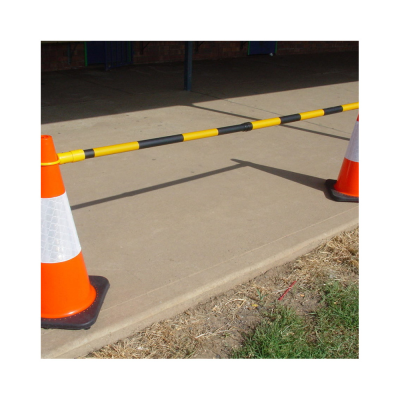 Extendible Cone Bar Black / Yellow - 2.2 Metres