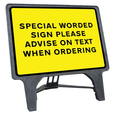 Q-Sign Complete - Special Black on Yellow - 1050 x 750mm