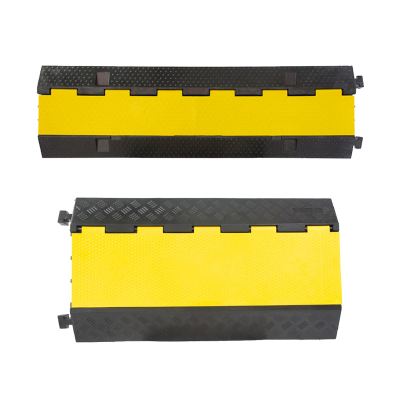 Cable and Hose Protection Ramp Black / Yellow - 3 Channel - 900 x 500 x 70mm