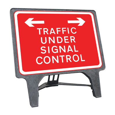 Q-Sign Complete - Traffic Under Signal Control - 1050 x 750mm