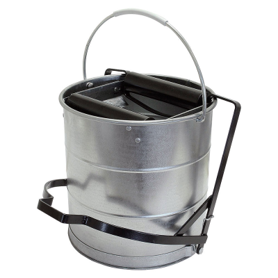 Bucket Galvanised Step On Kentucky (memo)